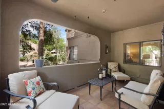 Photo #5: 6863042 Listing 