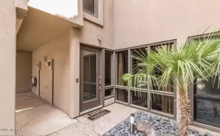 Photo #2: 6863267 Listing 