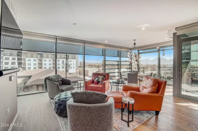 MLS: 6863689 Condo For Sale