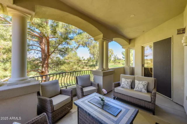 MLS: 6863732 Condo For Sale