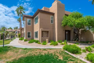 Photo #3: 6863969 Listing 