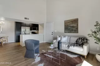 Photo #5: 6863982 Listing 