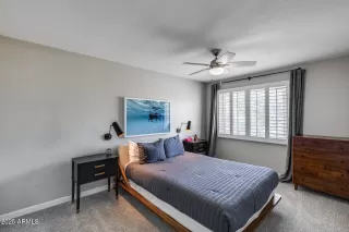 Photo #6: 6864278 Listing
