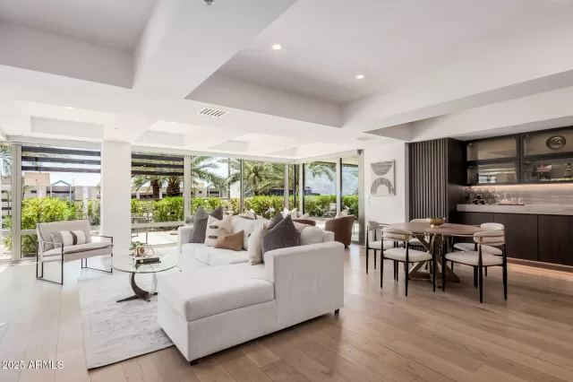 MLS: 6864290 Condo For Sale