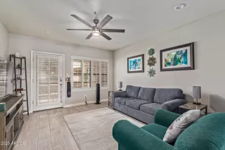 Photo #1: 6864525 Listing 