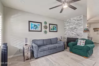 Photo #2: 6864525 Listing 