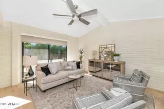 Photo #3: 6864553 Listing