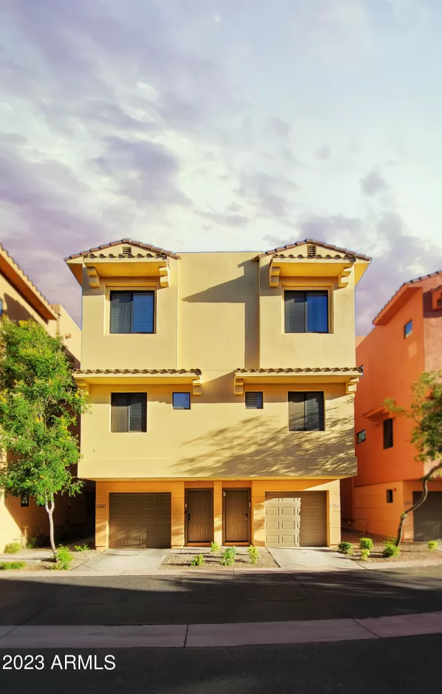 MLS: 6864596 Condo For Sale