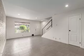 Photo #4: 6864846 Listing 