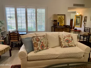 Photo #5: 6864875 Listing 