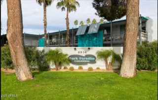 Photo #1: 6864885 Listing 