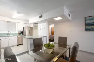 Photo #3: 6864885 Listing 