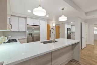 Photo #6: 6865014 Listing