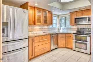 Photo #4: 6865065 Listing