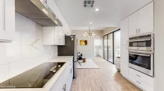 Photo #6: 6865397 Listing 