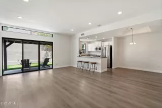 Photo #1: 6865464 Listing