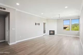 Photo #3: 6865553 Listing 