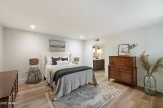 Photo #4: 6865714 Listing 