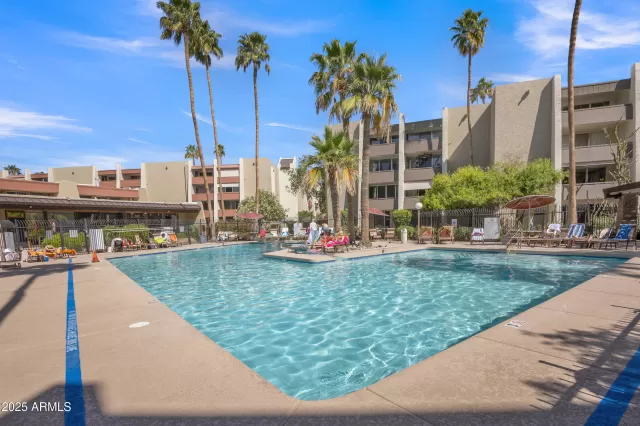 MLS: 6865819 Condo For Sale