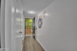 Photo #4: 6865819 Listing