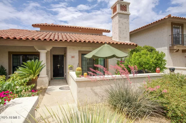 MLS: 6865901 Condo For Sale