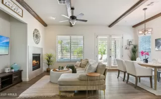 Photo #2: 6866015 Listing 