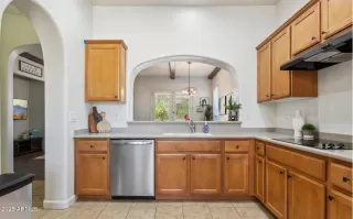 Photo #5: 6866015 Listing 