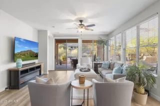 Photo #2: 6866230 Listing