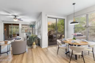 Photo #5: 6866230 Listing