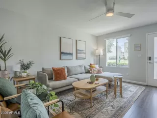 Photo #1: 6866342 Listing