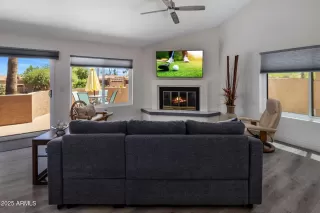 Photo #4: 6866434 Listing 