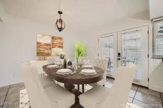 Photo #4: 6866510 Listing