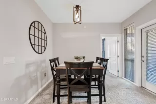 Photo #6: 6866819 Listing