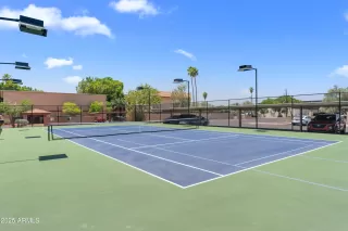 Photo #5: 6866838 Listing