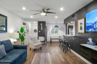 Photo #1: 6866987 Listing 