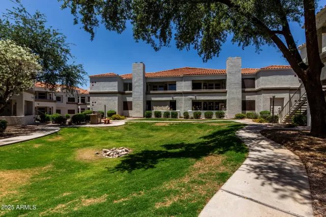 MLS: 6866996 Condo For Sale