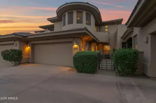 Photo #1: 6867022 Listing