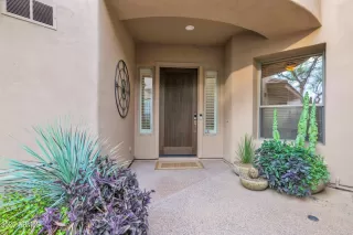 Photo #2: 6867022 Listing
