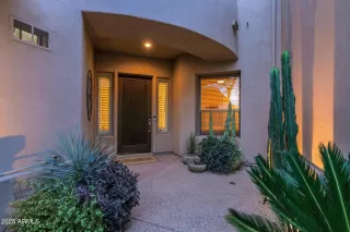 Photo #3: 6867022 Listing