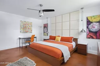 Photo #4: 6867041 Listing 