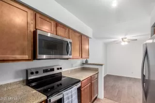 Photo #3: 6867262 Listing