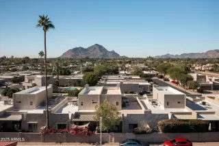 Photo #2: 6867427 Listing 