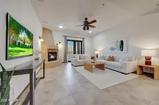 Photo #6: 6867771 Listing 