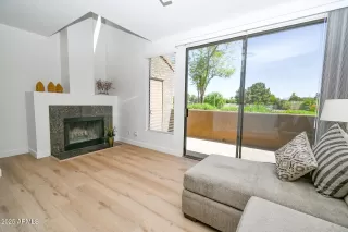 Photo #2: 6867790 Listing 