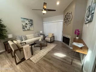 Photo #2: 6867818 Listing