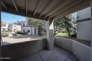 Photo #6: 6868911 Listing 