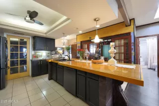 Photo #6: 6868987 Listing 