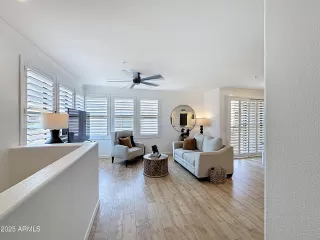 Photo #4: 6869049 Listing 