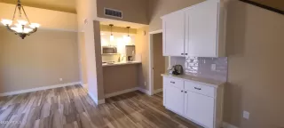 Photo #5: 6869258 Listing