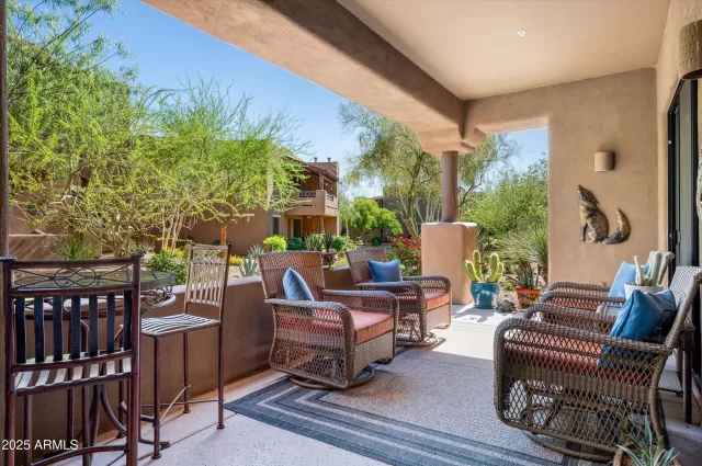 MLS: 6869353 Condo For Sale